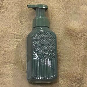 BATH & BODY WORKS DARK GREEN FLORAL GLASS FOAMING HAND SOAP DISPENSER 10 OZ NEW